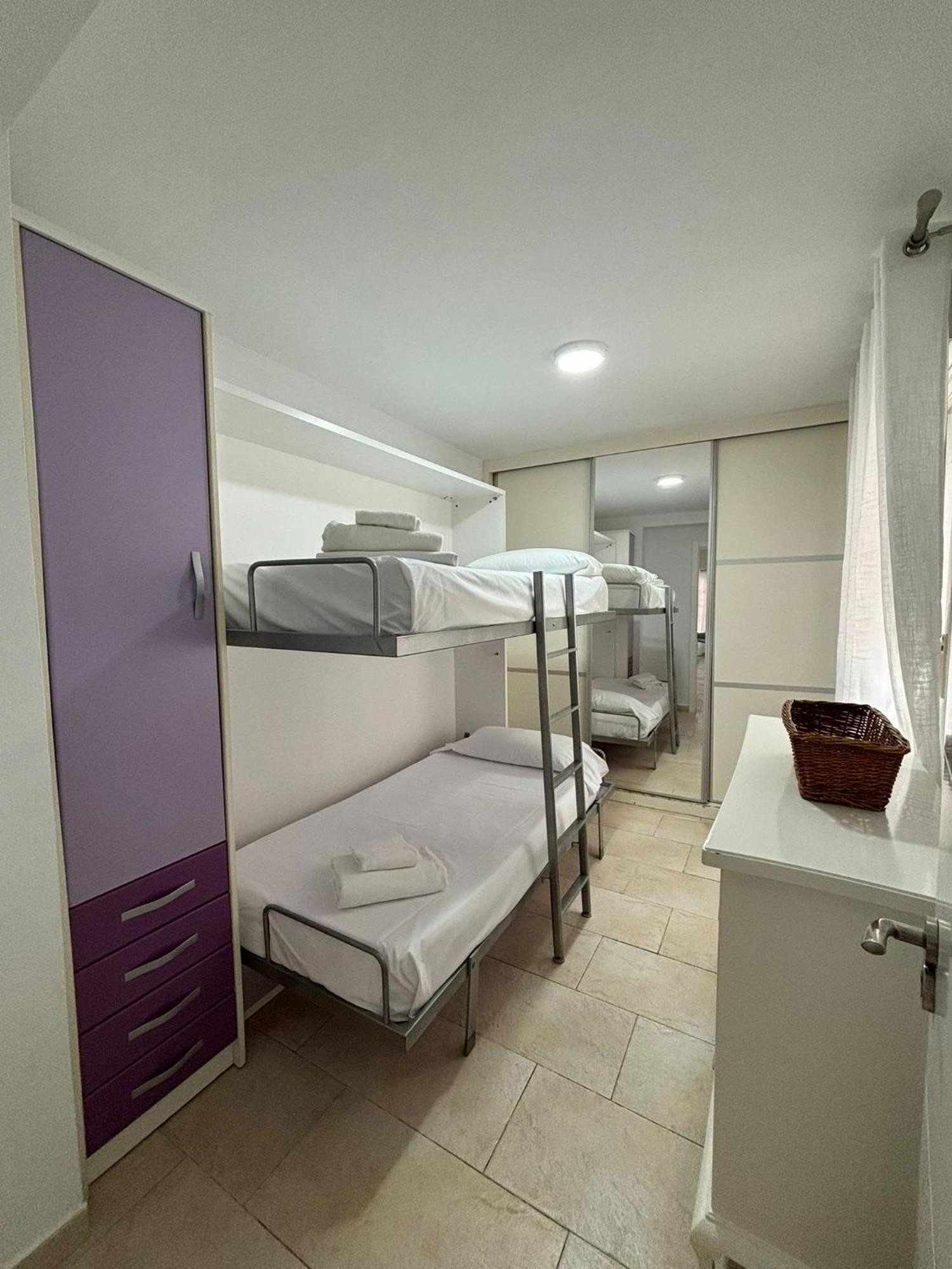 Panther Home Pureza Seville Luaran gambar