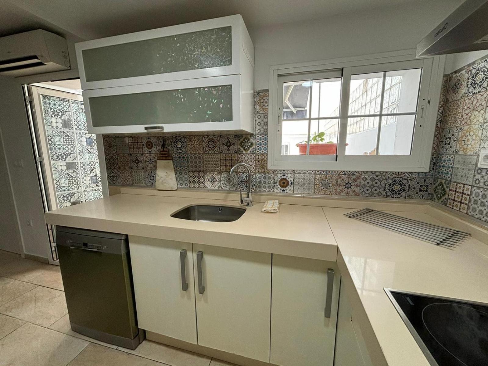 Panther Home Pureza Seville Luaran gambar